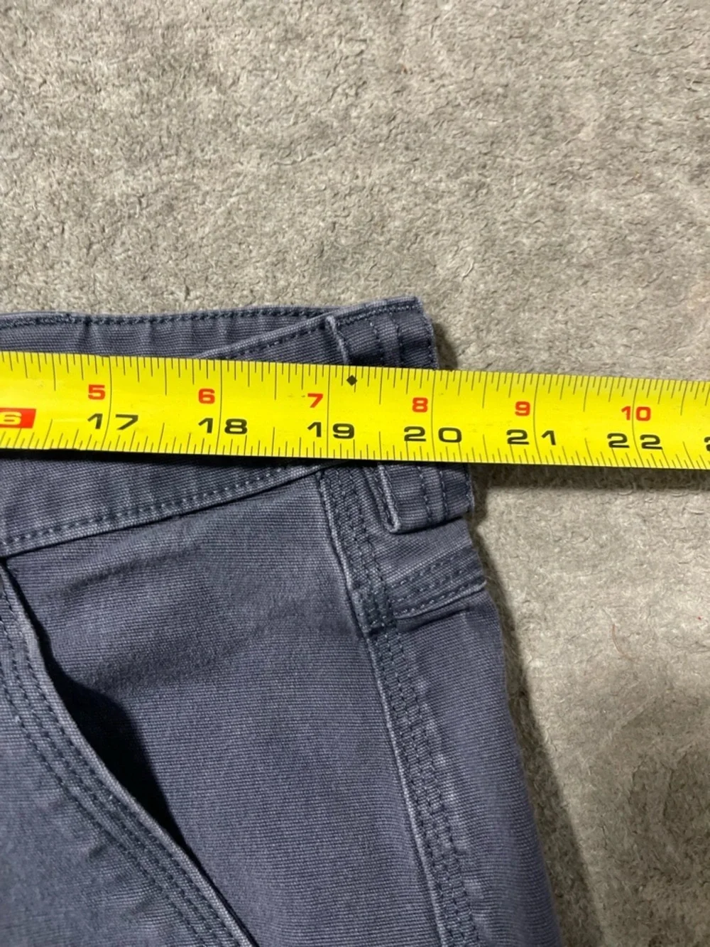 Duluth Trading Co. Flex Firehose Carpenter Canvas Cargo Shorts